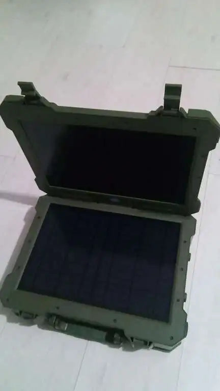 Emergency solar charging power supply system (SHIELD HV-T20W)