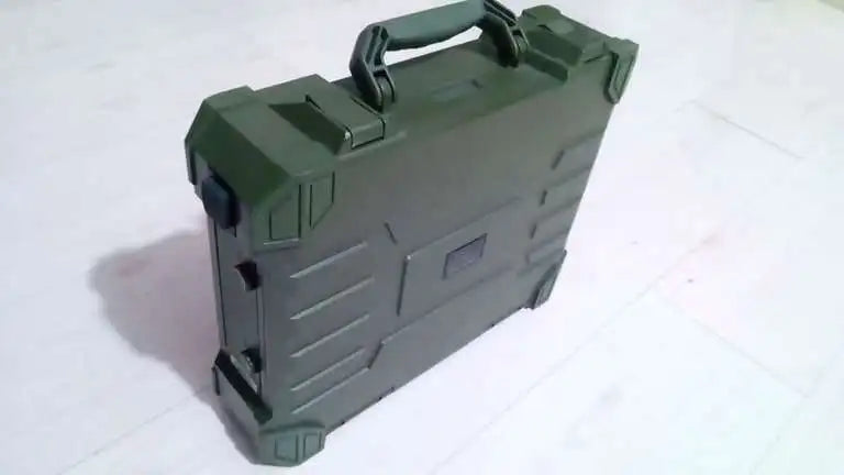 Emergency solar charging power supply system (SHIELD HV-T20W)